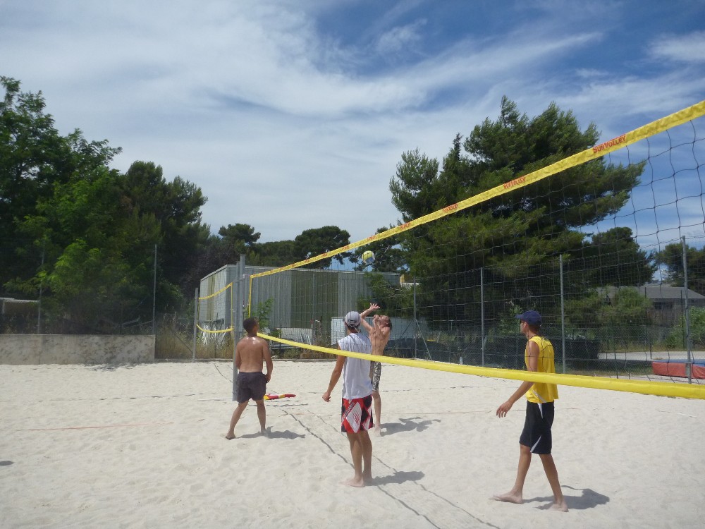gal/saison 2009-2010/tournoi_beach_3x3/P1040094.JPG
